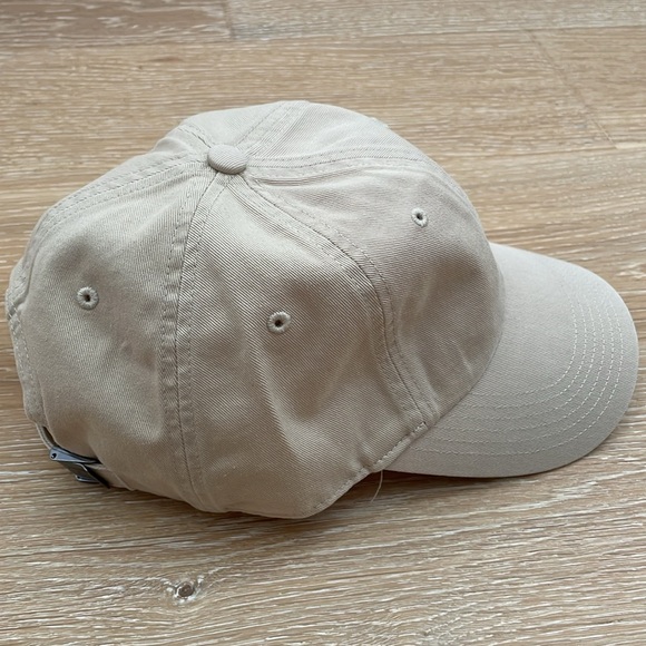 Origins spf club baseball cap with adjustable strap - Picture 4 of 5